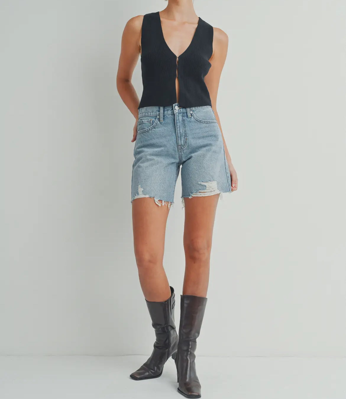 Daphne Shorts