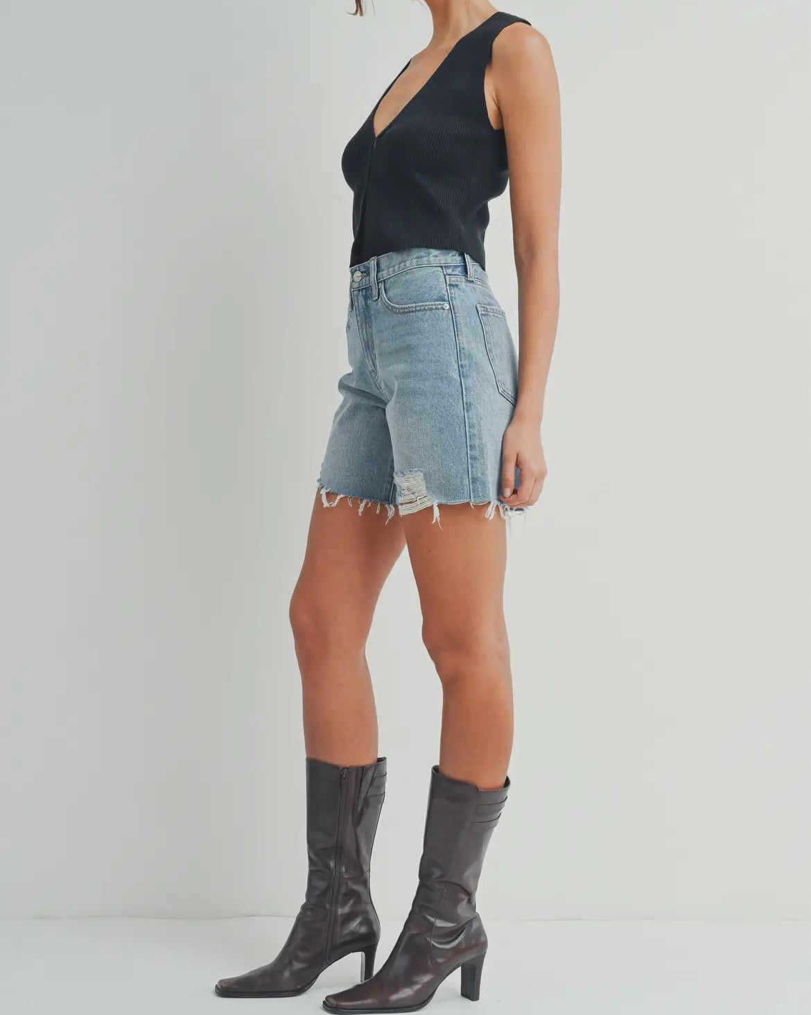 Daphne Shorts